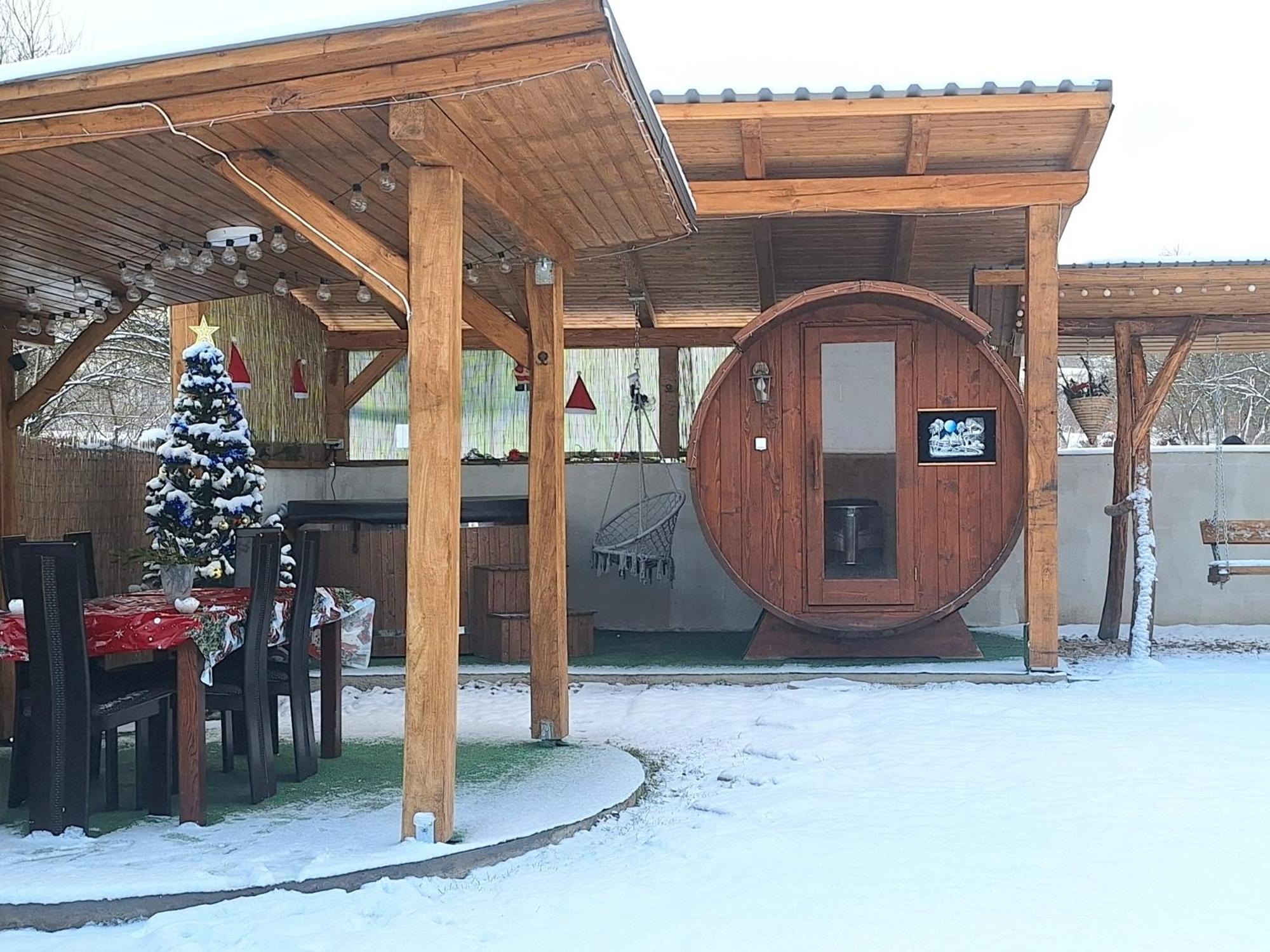 La Dory Apartment Satu Sugatag Екстериор снимка